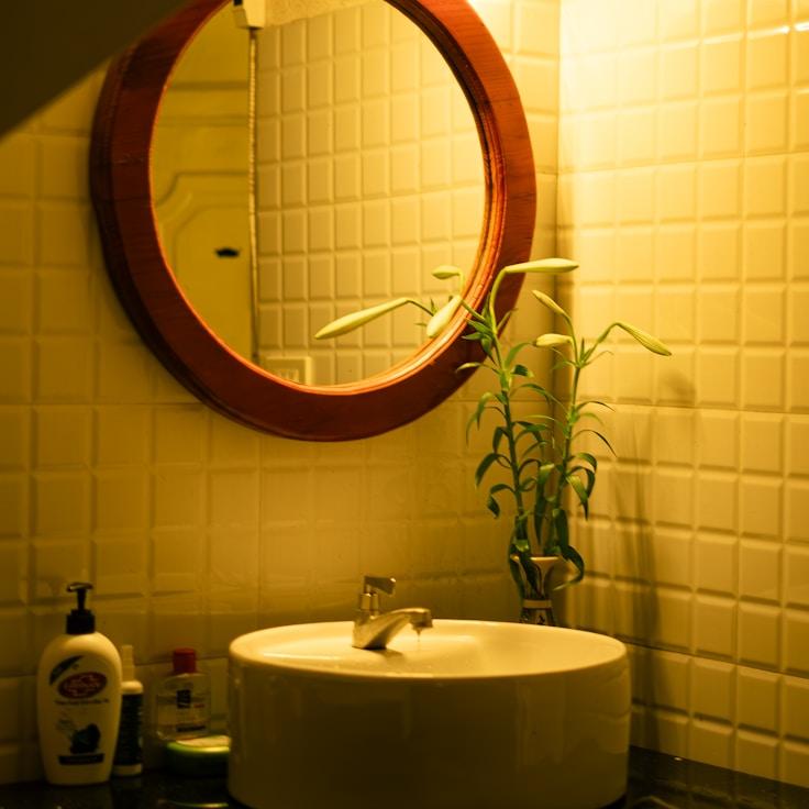 Sophisticated bathroom architecture